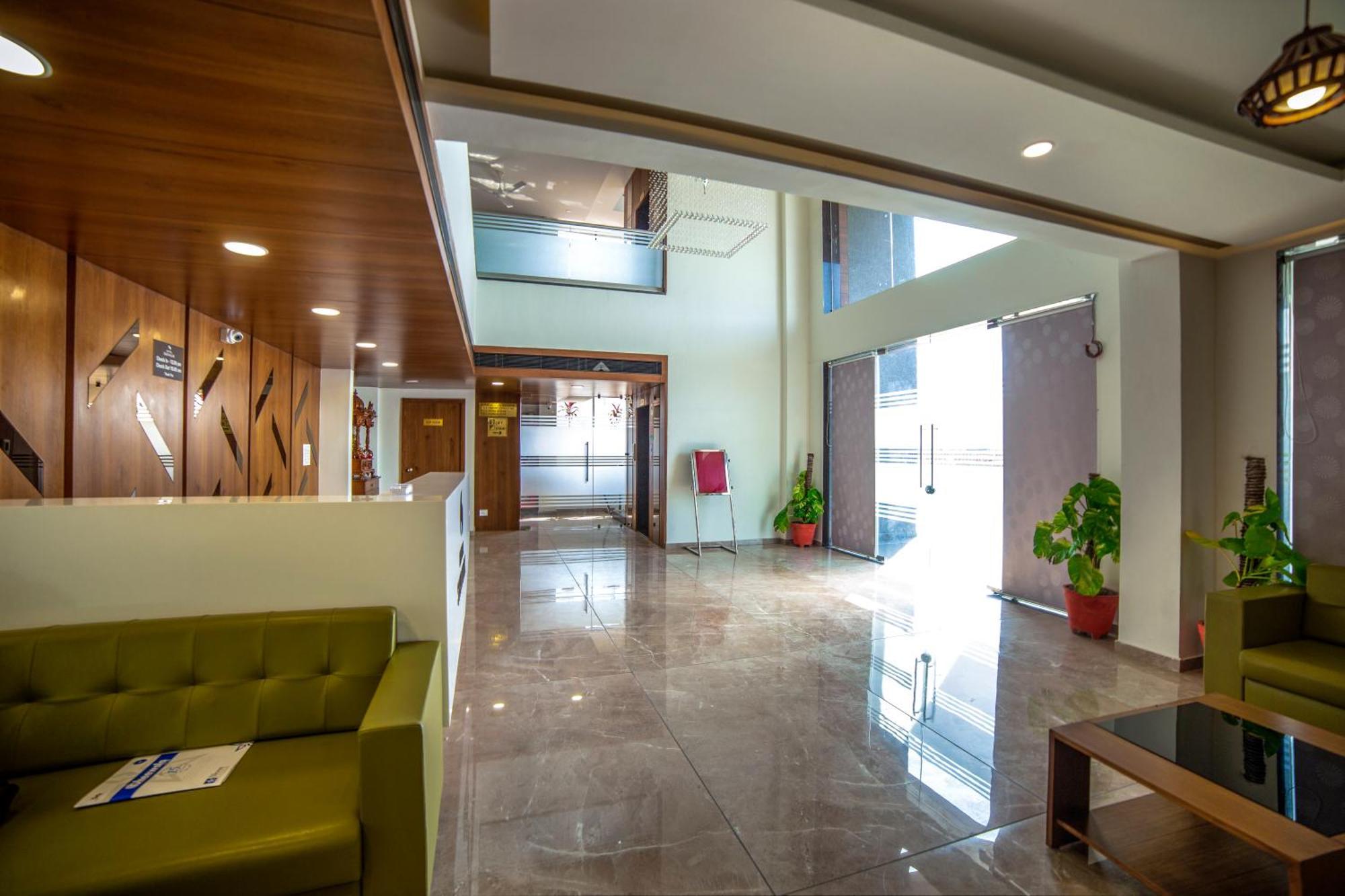 Hotel Shivalik - Mehsana Mahesana Eksteriør bilde