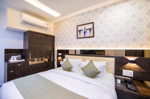 Hotel Shivalik - Mehsana Mahesana Eksteriør bilde
