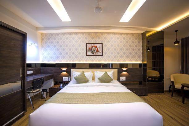 Hotel Shivalik - Mehsana Mahesana Eksteriør bilde