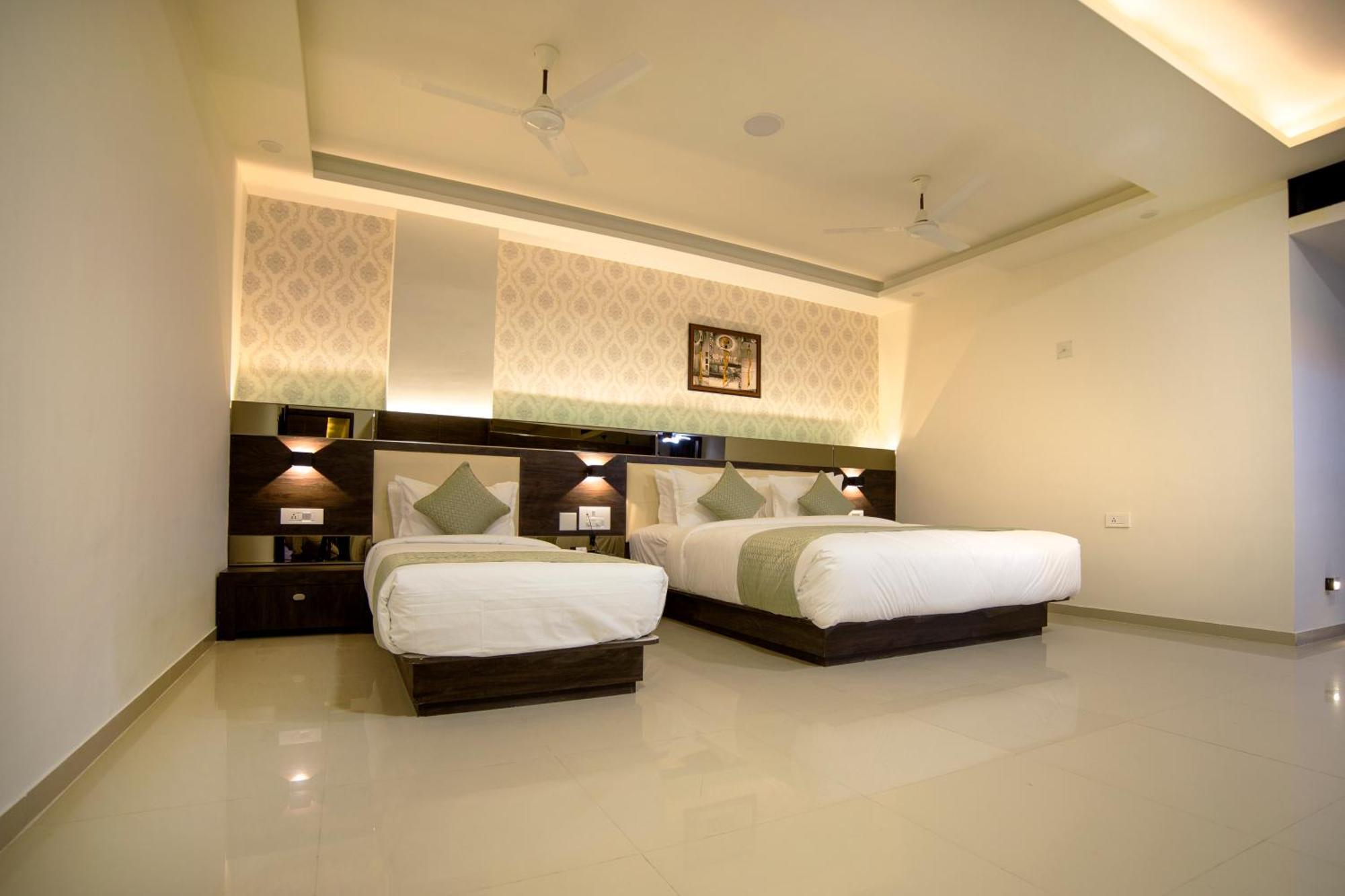 Hotel Shivalik - Mehsana Mahesana Eksteriør bilde